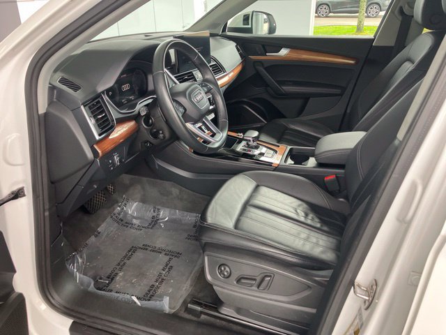 Used 2023 Audi Q5 2.0T Premium Plus AWD/4WD image 19