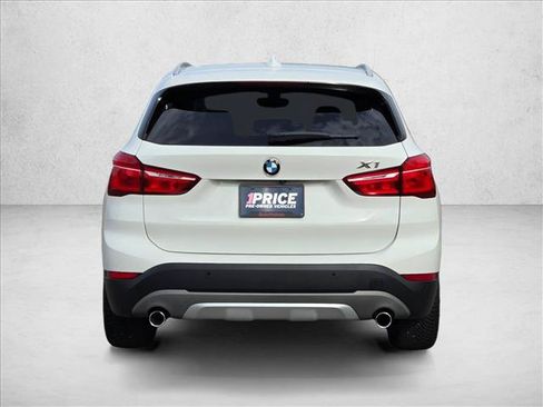 Used 2017 BMW X1 xDrive28i AWD/4WD image 8