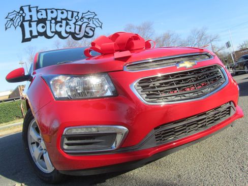 Used 2015 Chevrolet Cruze LT image 1