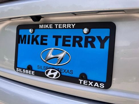 Used 2024 Toyota Corolla LE image 14