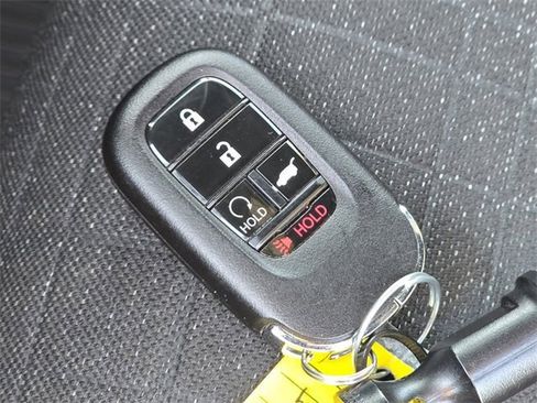 Used 2023 Honda HR-V Sport image 36