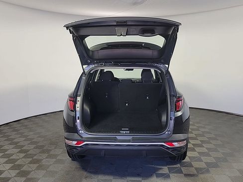 Used 2023 Hyundai Tucson SE FWD image 6