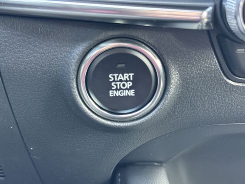 New 2026 MAZDA MAZDA3 Hatchback w/Premium Plus Pkg image 21