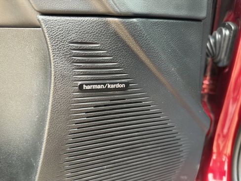 Used 2022 Dodge Challenger R/T Scat Pack w/ Dynamics Package image 11