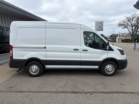 Used 2020 Ford Transit 250 Medium Roof AWD image 5