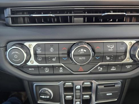 New 2026 Jeep Wrangler Sahara image 17