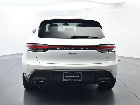 Certified 2025 Porsche Macan AWD/4WD image 13