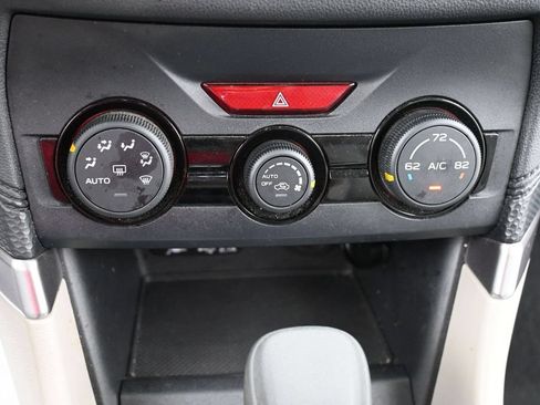 Used 2023 Subaru Forester AWD/4WD image 11