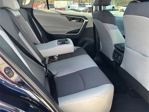 Used 2024 Toyota RAV4 XLE image 12