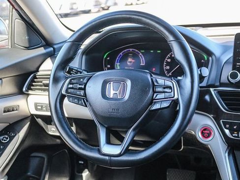 Used 2019 Honda Accord Touring image 19