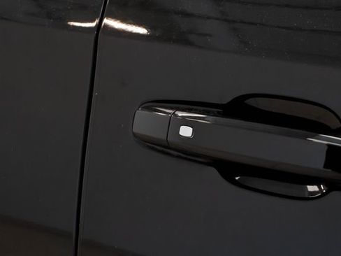 Used 2022 GMC Sierra 1500 Elevation RWD image 11