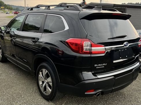 Used 2020 Subaru Ascent Premium w/ Convenience Package AWD/4WD image 4