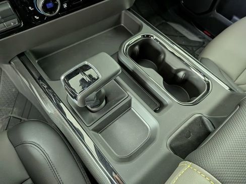 New 2025 Chevrolet Silverado 1500 ZR2 w/ Technology Package image 27