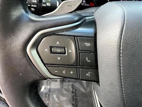 Used 2025 Lexus NX 250 FWD w/ Accessory Package (Z2) image 19