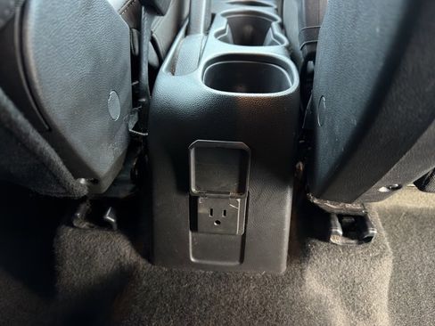 Used 2021 Chevrolet Trax LT w/ LT Convenience Package image 22