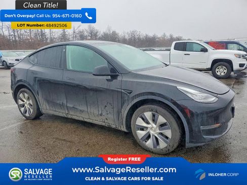 Used 2023 Tesla Model Y AWD image 1