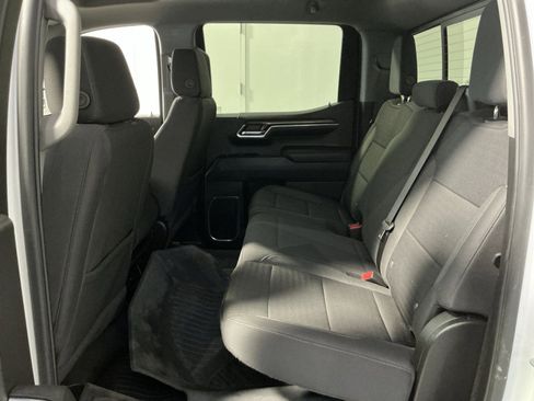 Used 2024 Chevrolet Silverado 1500 LT AWD/4WD image 22