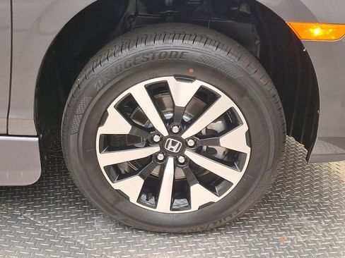 Used 2026 Honda Odyssey EX-L image 30