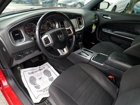Used 2013 Dodge Charger R/T image 19