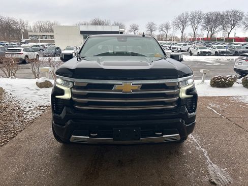 Certified 2022 Chevrolet Silverado 1500 High Country w/ High Country Premium Package image 2