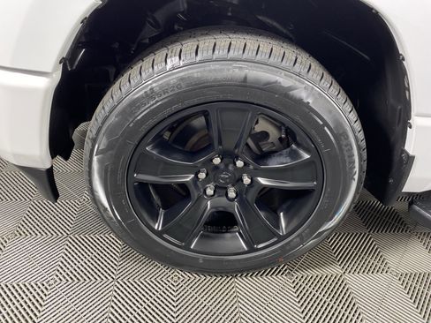 Used 2023 RAM 1500 Big Horn AWD/4WD image 13
