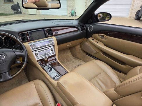 Used 2008 Lexus SC 430 Convertible RWD image 10