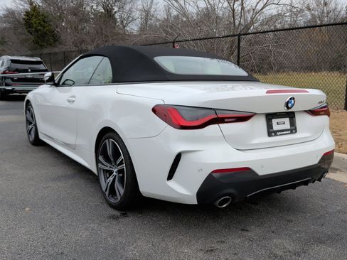 Used 2023 BMW 430i Convertible w/ M Sport Package image 9