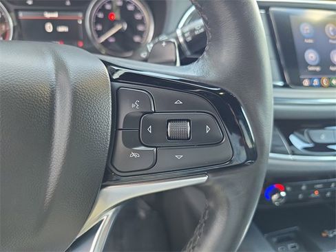 Certified 2023 Buick Enclave Essence image 27