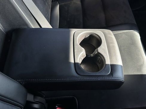 Used 2022 Jeep Grand Cherokee Laredo X image 16