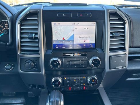 Used 2019 Ford F150 Platinum image 12