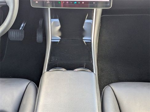 Used 2020 Tesla Model Y Performance image 18