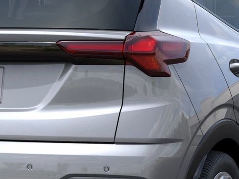 New 2027 Chevrolet Bolt LT w/ Comfort Package FWD image 36