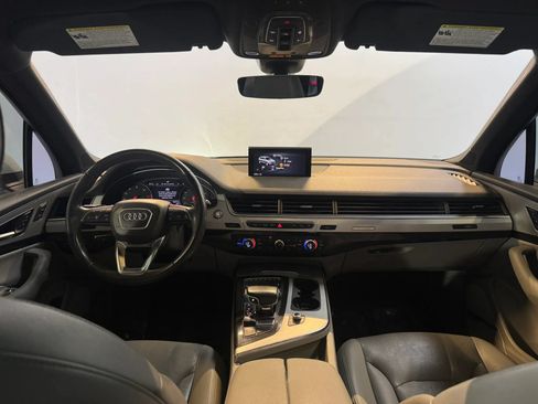 Used 2018 Audi Q7 2.0T Premium Plus w/ Premium Plus Package AWD/4WD image 9