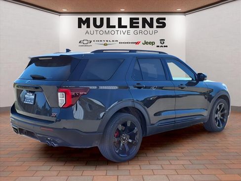 Used 2022 Ford Explorer ST w/ Equipment Group 401A image 5