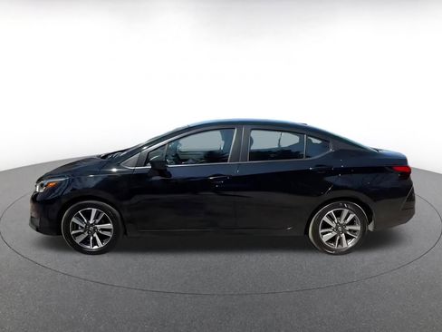 Used 2025 Nissan Versa SV FWD image 9