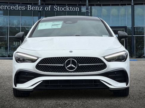 New 2026 Mercedes-Benz CLE 300 4MATIC Coupe image 9