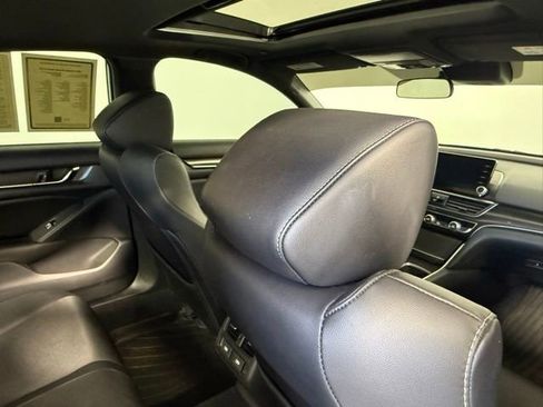 Used 2021 Honda Accord Sport image 34