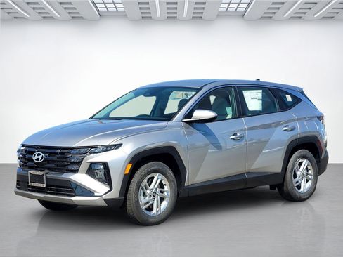 New 2026 Hyundai Tucson SE FWD image 8