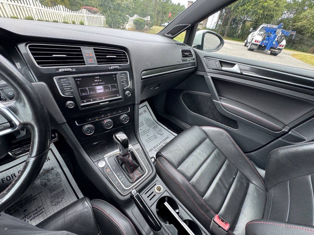 Used 2016 Volkswagen GTI SE w/ Lighting Package (SEL) FWD image 36