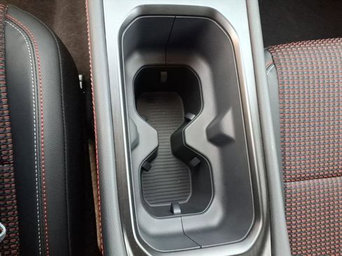 New 2026 Nissan Kicks SR w/ Cold Weather Package image 15