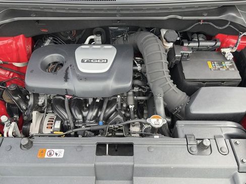Used 2017 Kia Soul ! w/ Tech Package FWD image 35