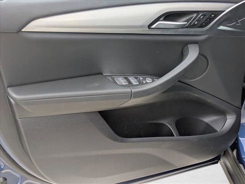 Used 2024 BMW X3 xDrive30i w/ Premium Package image 9