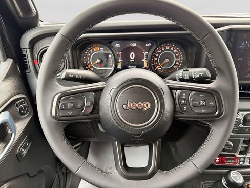 Used 2026 Jeep Wrangler Unlimited Rubicon image 19