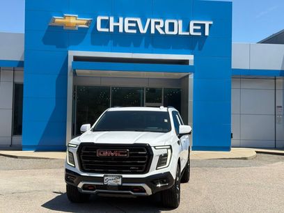 Certified 2025 GMC Yukon AT4 Ultimate w/ LPO, Floor Liner Package
