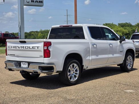 Used 2022 Chevrolet Silverado 1500 LTZ AWD/4WD image 7