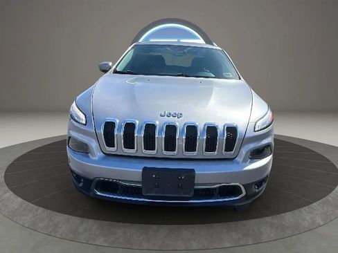 Used 2017 Jeep Cherokee Limited image 17