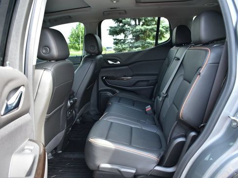 Used 2023 GMC Acadia AT4 w/ Technology Package AWD/4WD image 27