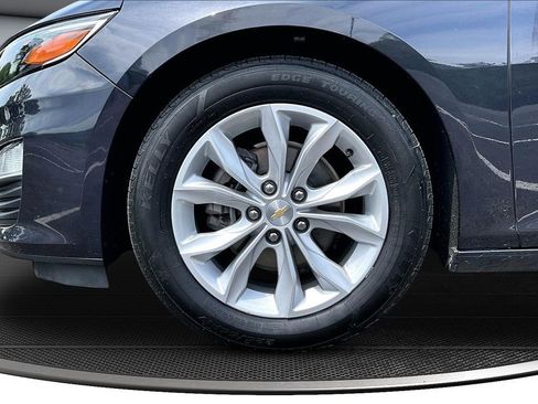 Used 2023 Chevrolet Malibu LT FWD image 34