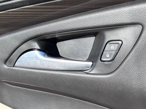 Used 2020 Buick Envision Preferred w/ LPO, Active Package FWD image 17