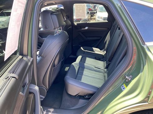 Used 2021 Audi Q5 Prestige w/ Prestige Package image 37